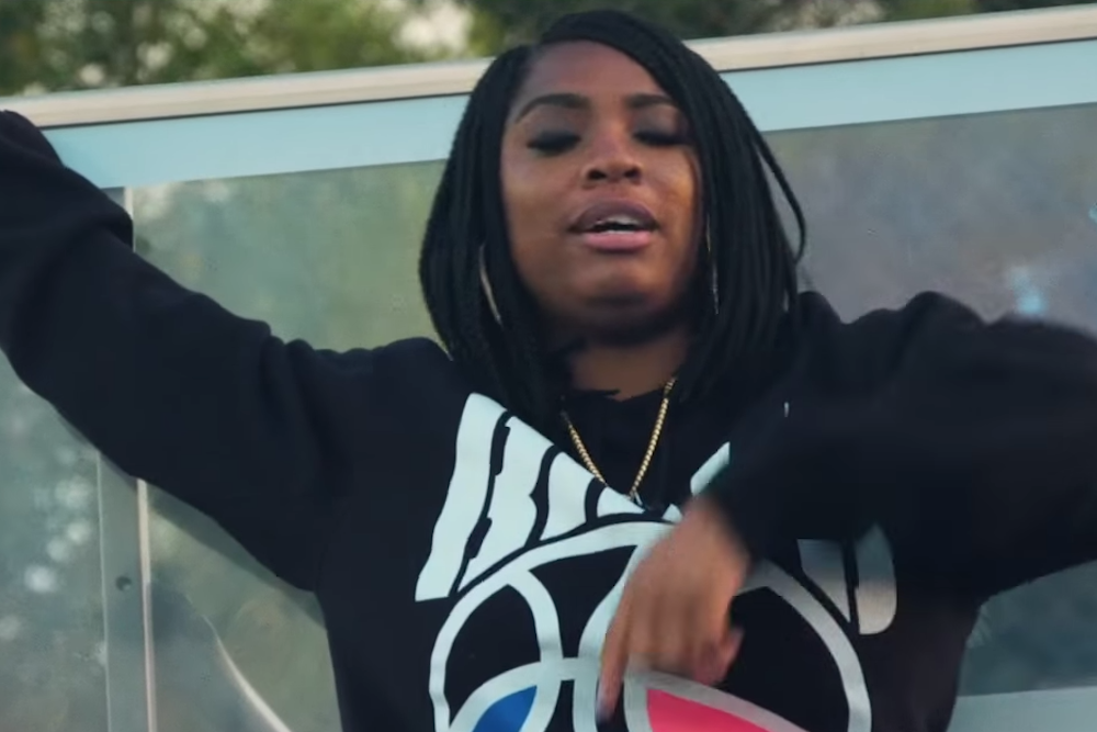 Kamaiyah -- "Hennessy on Ice" ft. Bookie T