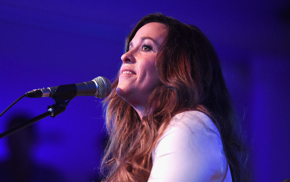 Foo Fighters, Alanis Morissette Cover Sinead O'Connor In Japan