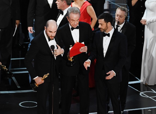 Report: Families of Oscars Accountants Now Being Protected By Bodyguards