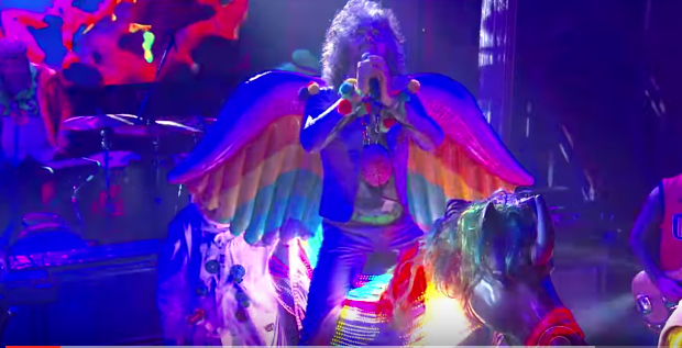 Watch the Flaming Lips Perform 