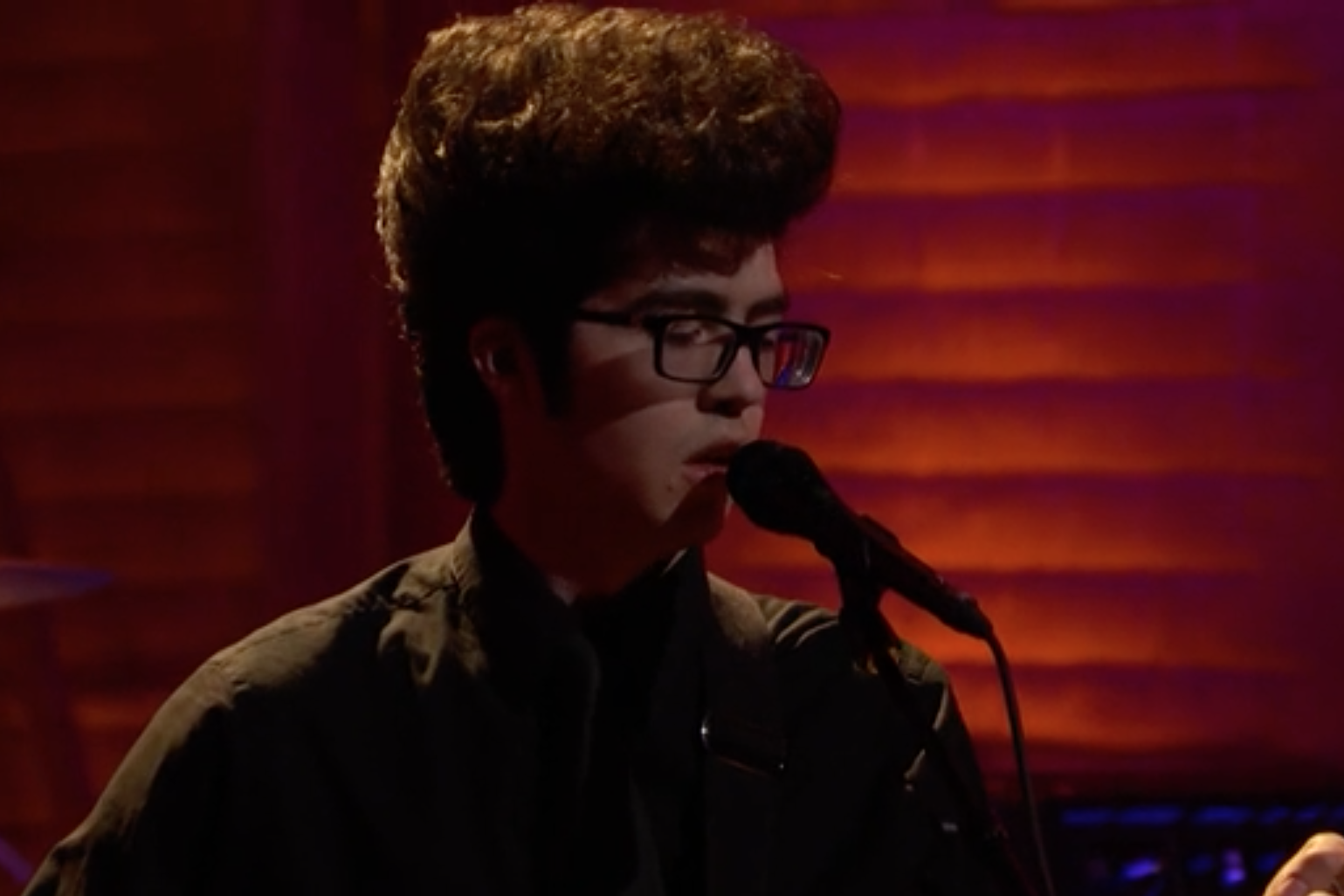 Watch Car Seat Headrest Play A New Version Of Unforgiving Girl On Conan Spin