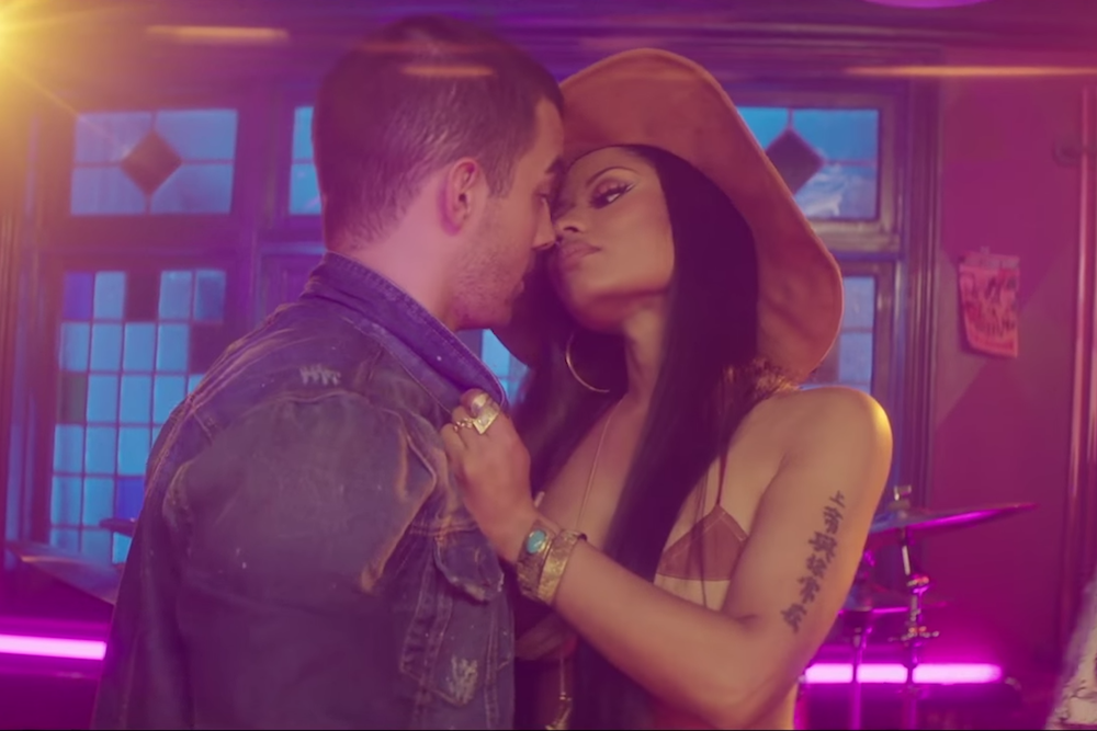 Video Dnce Kissing Strangers Ft Nicki Minaj Spin