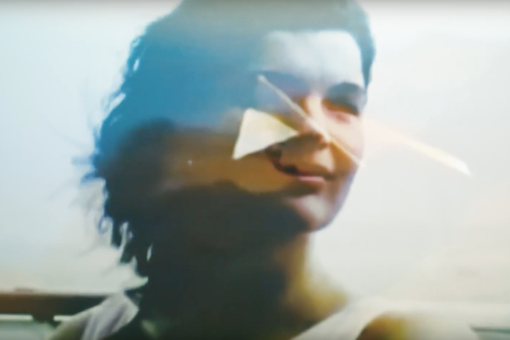 Video Beach House “Chariot” SPIN