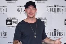 DiploGetty-1500396839