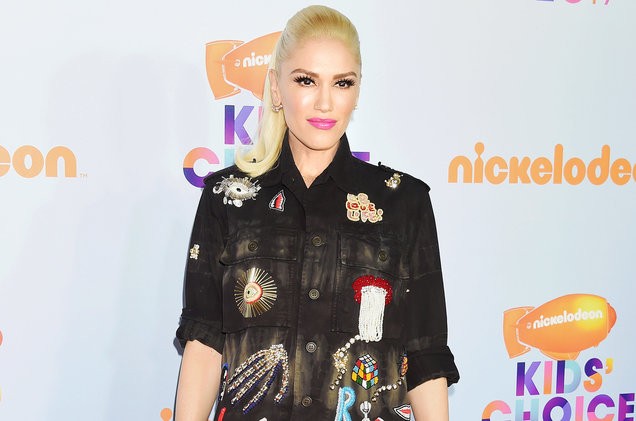gwen-stefani-kids-choice-2017-billboard-1548-1499720536