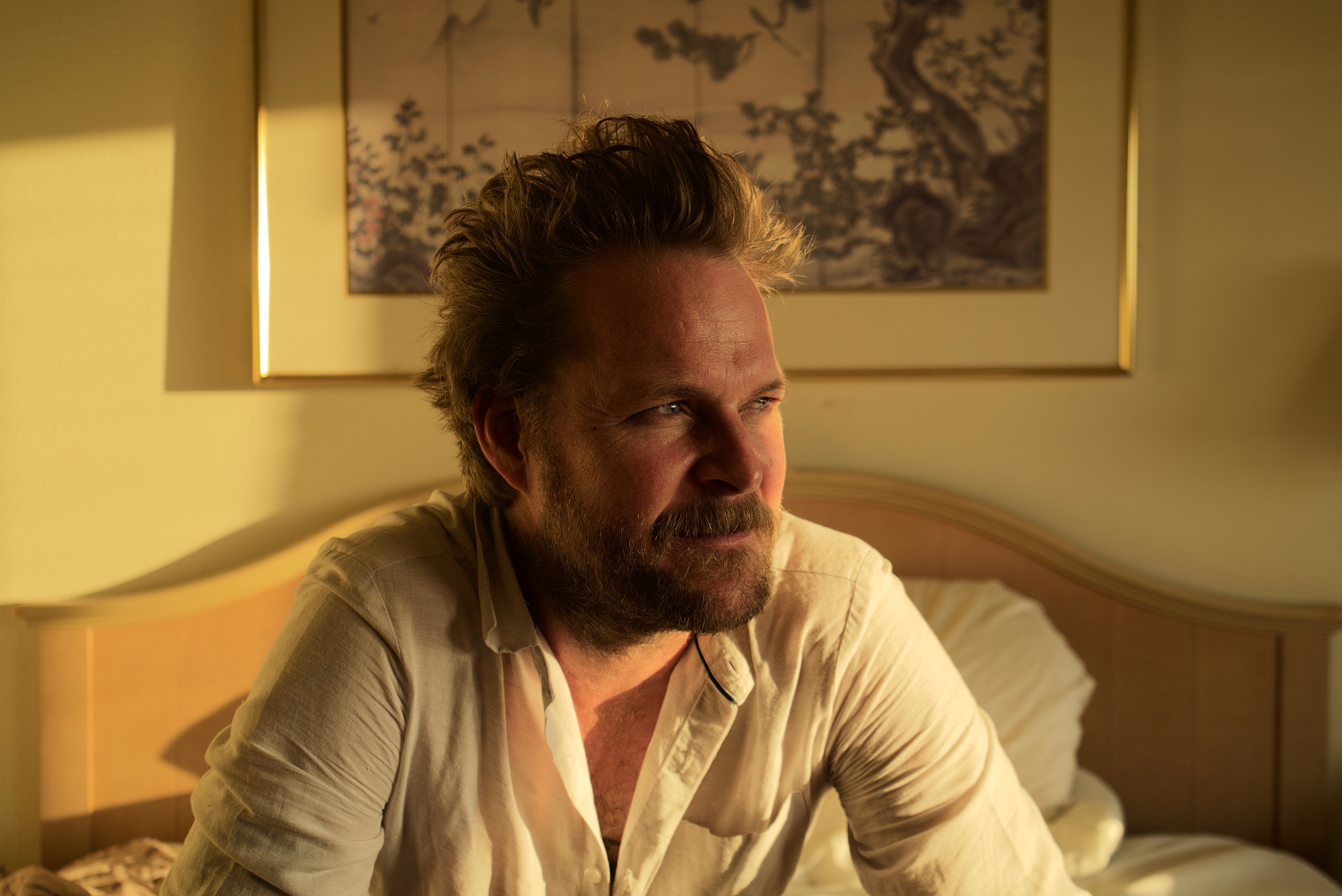 Hiss Golden Messenger – "Domino (Time Will Tell)" & "When the Wall Comes Down"
