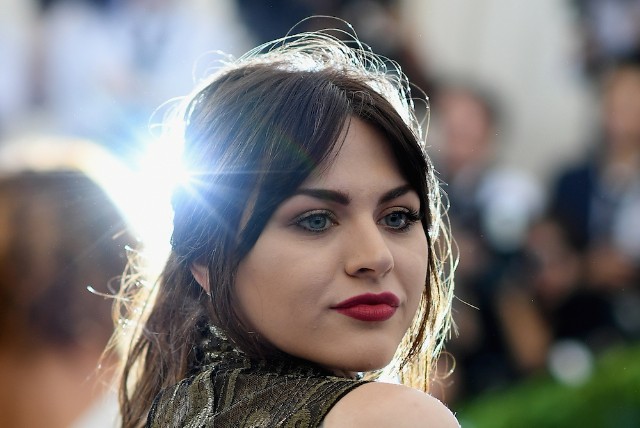 Kurt Cobain daughter gets United States dollars 95000 monthly from late singer's publicity rights