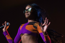 azealia-banks-vs-cardi-b-bodak-yellow-1506528540