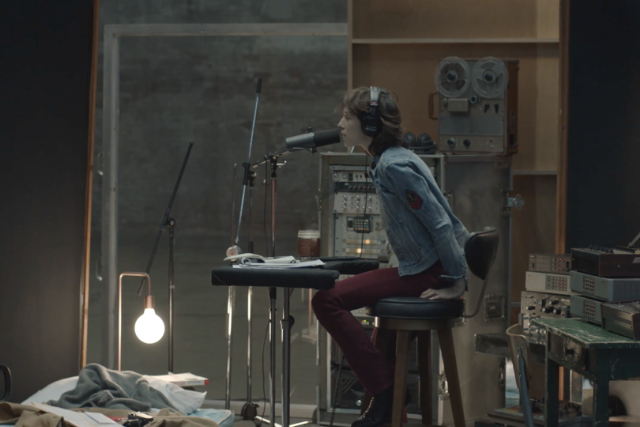 charlotte-gainsbourg-rest-video-1506351861