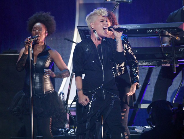 Pink Is The Latest Pop Star To Make A Song With Jack Antonoff Spin 2017 Iheartradio Music Festival Night 1 Show