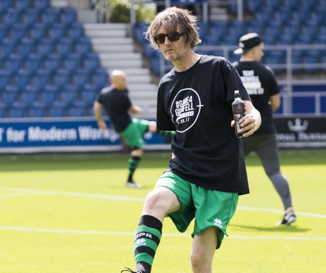 Jarvis Cocker Richard Ashcroft Marcus Mumford More Play Charity Soccer To Benefit Grenfell Tower Fire Survivors Spin jarvis cocker richard ashcroft marcus