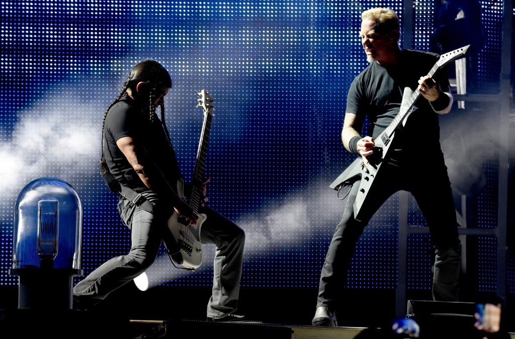 Metallica's livestream went hilariously awry, and the internet can't get enough