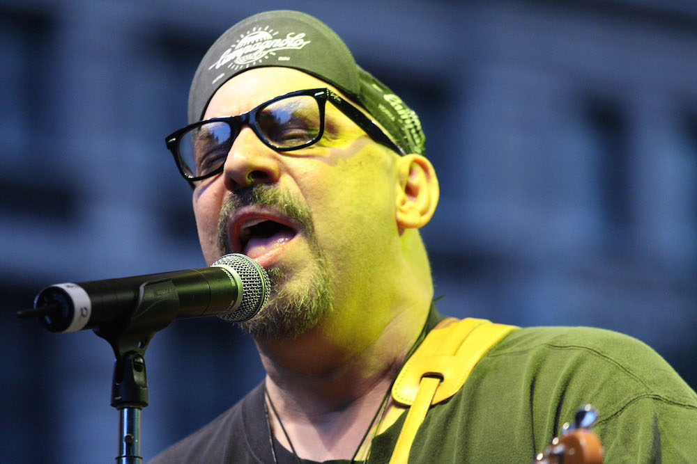 Pat DiNizio, Frontman of The Smithereens, Dead at 62