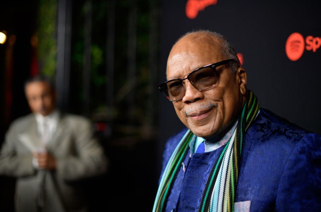 Legendary producer Quincy Jones disses Taylor Swift's songwriting