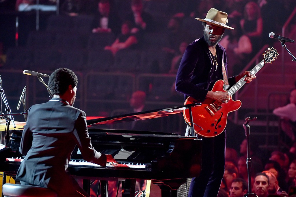 Grammys 2018 Watch Jon Batiste and Gary Clark Jr. Perform a Tribute to