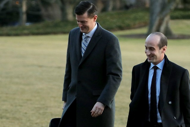 Top White House aide resigned Top White House aide resigned