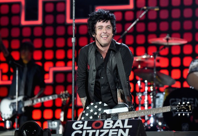 Does Billie Joe Armstrong Have A New Band Check Out This Image Of Does Billie Joe Armstrong Have A New Band Check Out This Image Of Rat And Decide For Yourself
