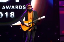 Father John Misty covers Lana Del Rey at the ASCAP Awards
