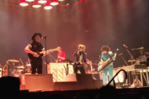 arcade-fire-the-pretenders-cover-1523544051