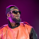 Hulu Developing New R. Kelly Documentary Based on Buzzfeed's Reporting