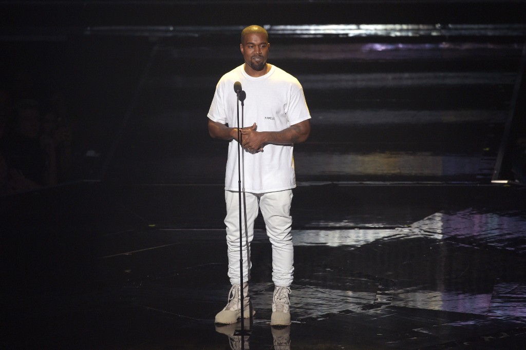 Kanye West Leaks Possible GOOD Music tracklists