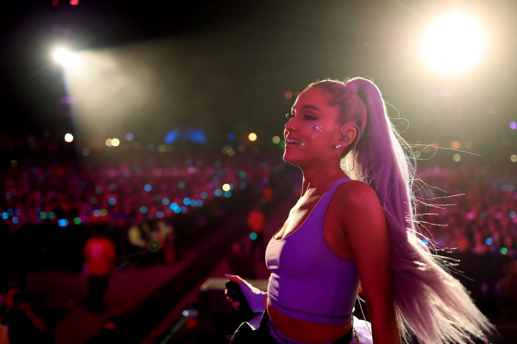 ariana grande manchester first anniversary one year later memorial tribute