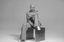 christina-aguilera-kanye-west-accelerate-1525357164