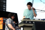 Yo La Tengo – “Time Fades Away” (Neil Young Cover)