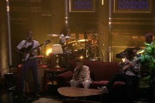 the-internet-perform-come-over-on-tonight-show-1530195915