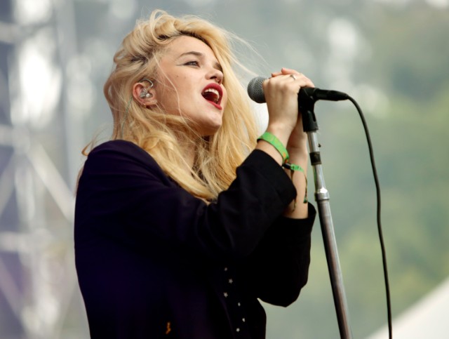 sky-ferreira-locked-out-of-soundcloud-account-forced-to-hand-over-to-label