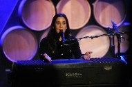 Vanessa Carlton – “Needle in the Hay” (Elliott Smith Cover)