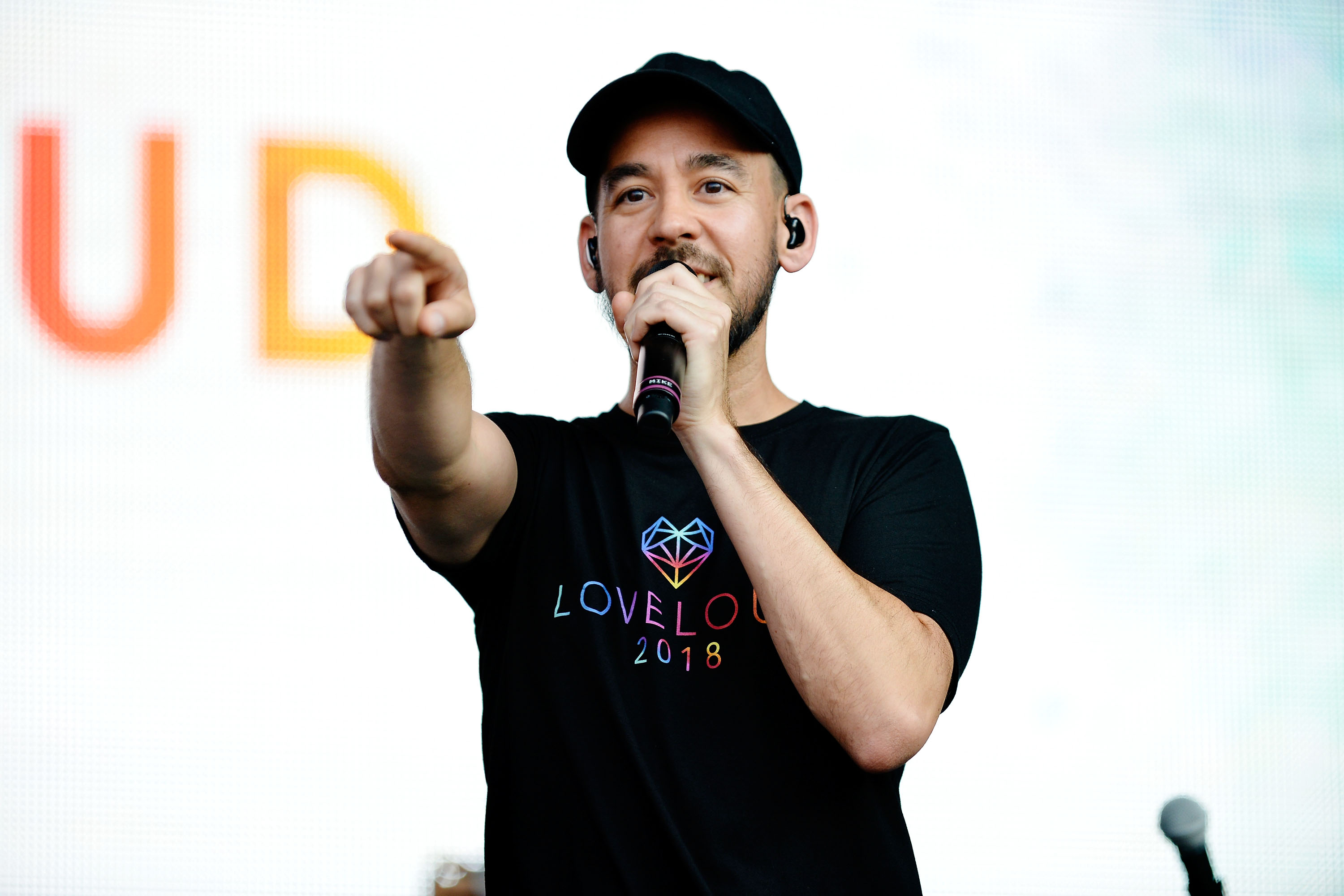 Mike Shinoda Says Linkin Park Has Unreleased Material With Chester Bennington