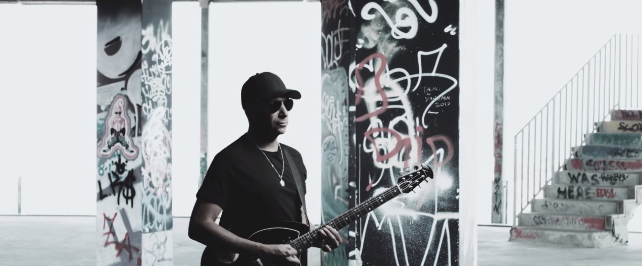 tom morello - "we don't believe you" video