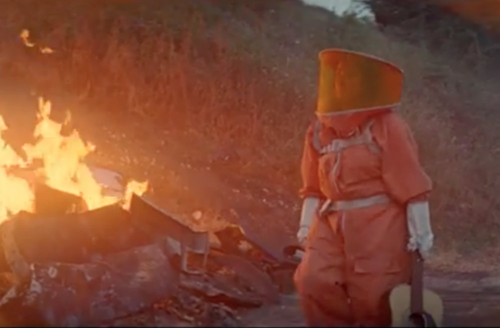 The Breeders Release "Spacewoman" Video Directed By Richard Ayoade