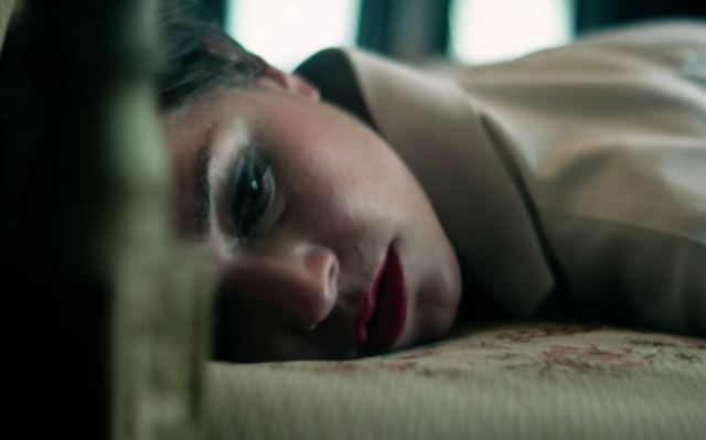 amanda-palmer-jasmine-powers-mr-weinstein-will-see-you-now-video-watch