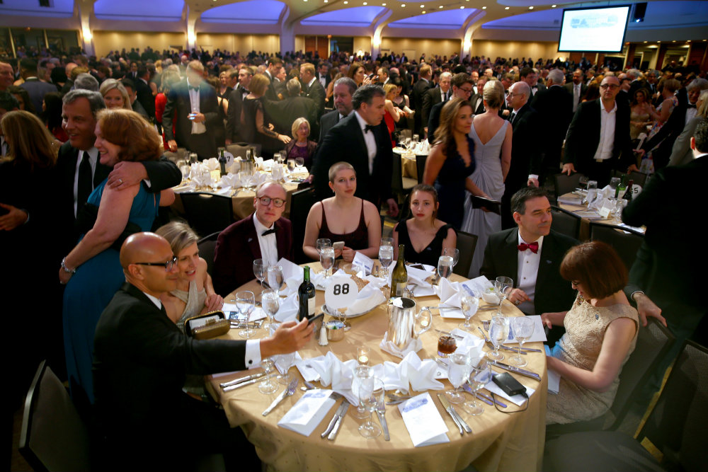 Ron Chernow to Host 2019 White House Correspondents' Dinner