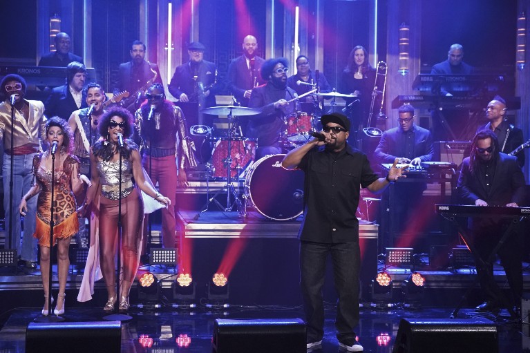 ice-cube-that-new-funkadelic-the-roots-fallon