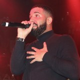 Drake Kisses and Gropes 17-Year-Old Girl in Newly-Surfaced Video