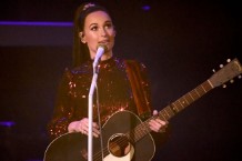 kacey-musgraves-to-present-at-the-oscars