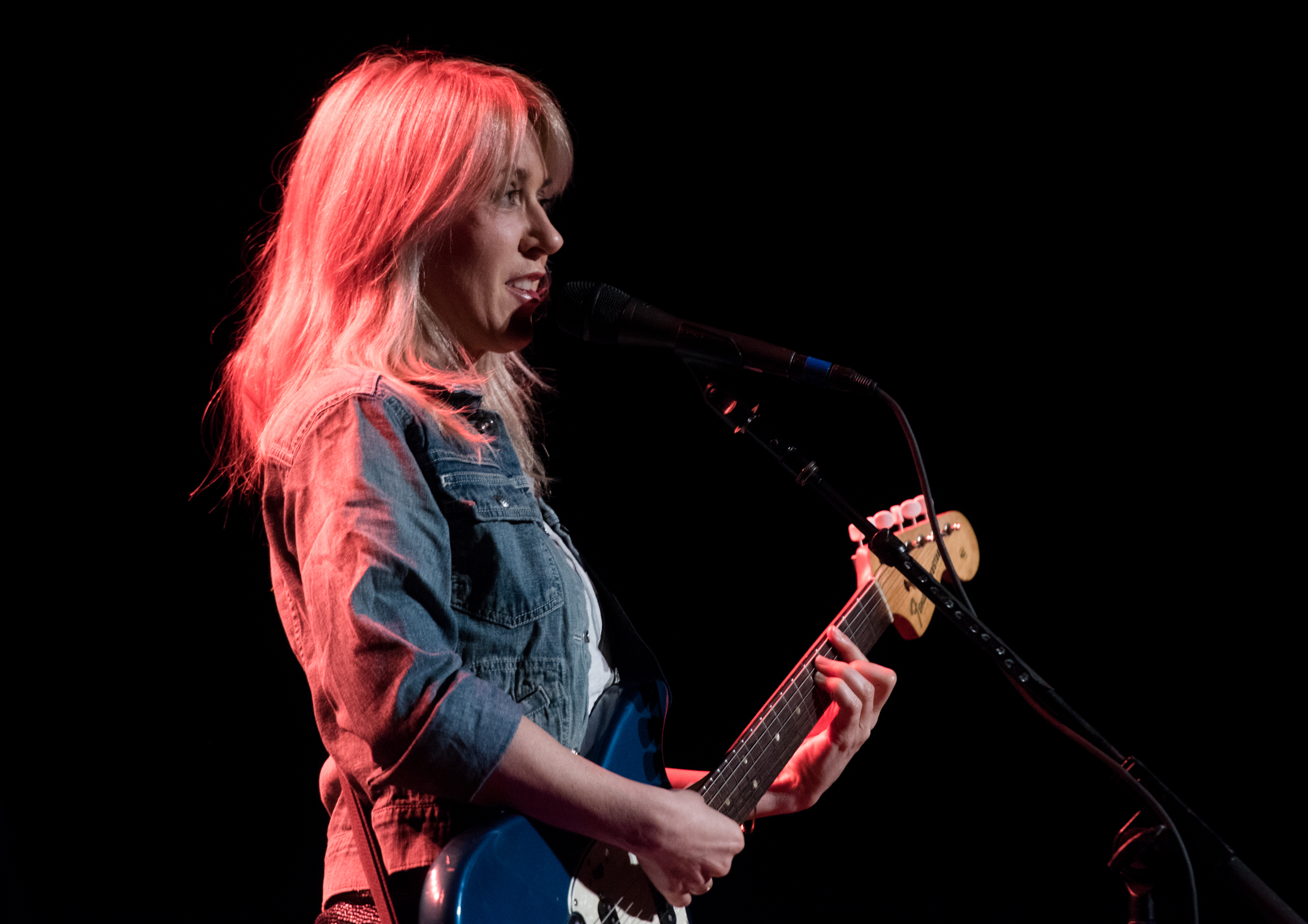 Liz Phair Unearths <i>Exile in Guyville</i> Outtake for Album's 30th Anniversary