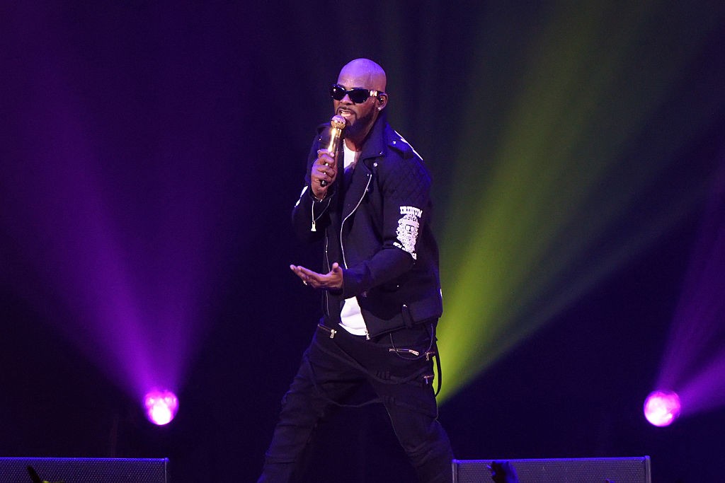R. Kelly faces new abuse allegations in gloria allred press conference