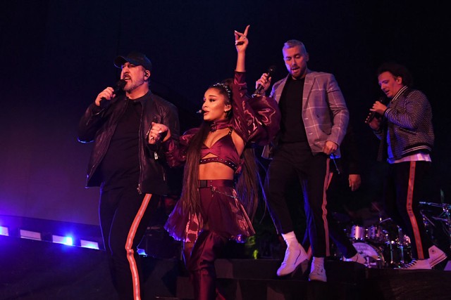 Ariana Grande S Coachella Set Featured Nsync Nicki Minaj More - 