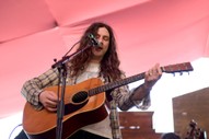 Kurt Vile Covers Rolling Stones’ “No Expectations,” Announces New Tour Dates