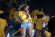 Beyoncé Releases Surprise <i>HOMECOMING</i> Live Album