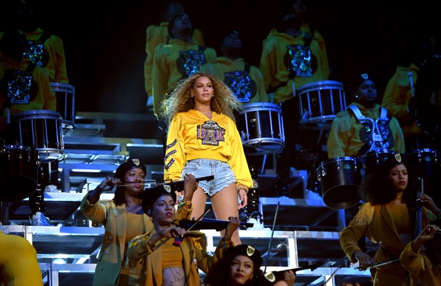 Beyoncé Welcomes Megan Thee Stallion For Hometown 'Savage' Debut