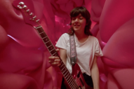 Video: Courtney Barnett – “Everybody Here Hates You”