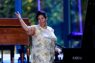 Aretha Franklin’s Missing Wills Discovered in Couch, Locked Cabinet