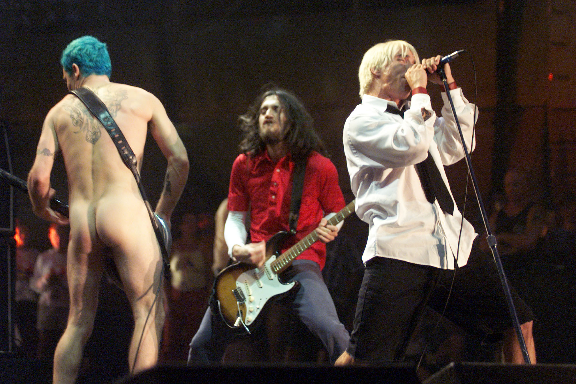 To Live and Die in L.A.: Our 1999 Feature on Red Hot Chili Peppers' 'Californication'
