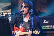 Watch Spiritualized Perform “I’m Your Man” on <i>The Late Show With Stephen Colbert</i>