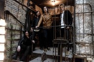 The Raconteurs – “Bored and Razed”